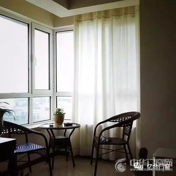 阳台窗优点
