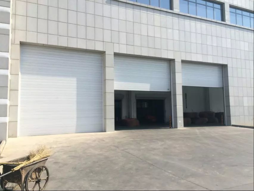 门业图片-工业门工业滑升门1800-2400图片