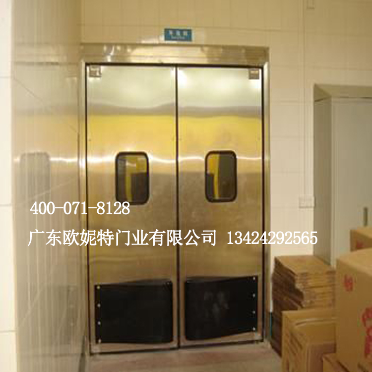 门业图片-防撞门台湾福義軒食品廠定制防撞自由门自动回位撞击门食品级彩钢仓库门TD-M图片