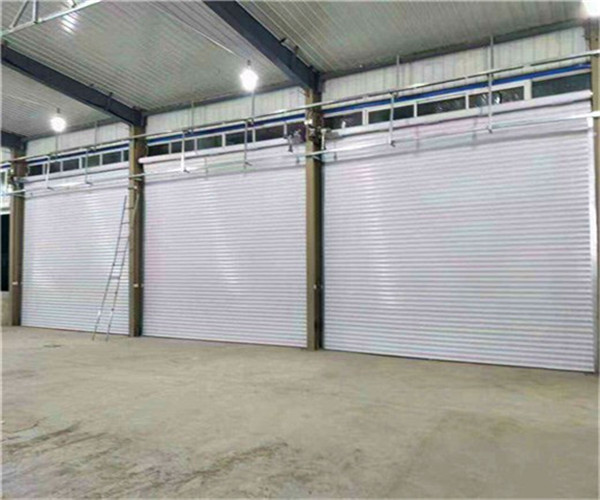 门业图片-非标门洛阳银行卷帘门厂家 银行防护舱厂家直销可定制图片